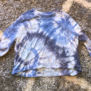 Blue tie dye crop top